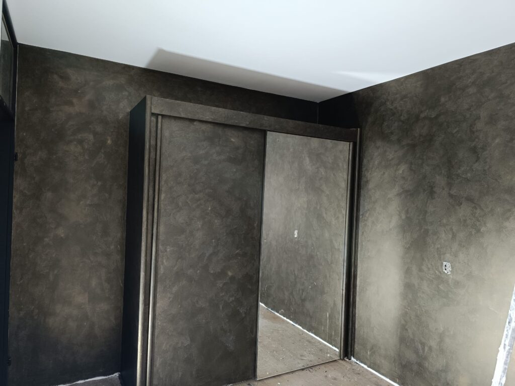 Decoratief schilderwerk slaapkamer in Groningen